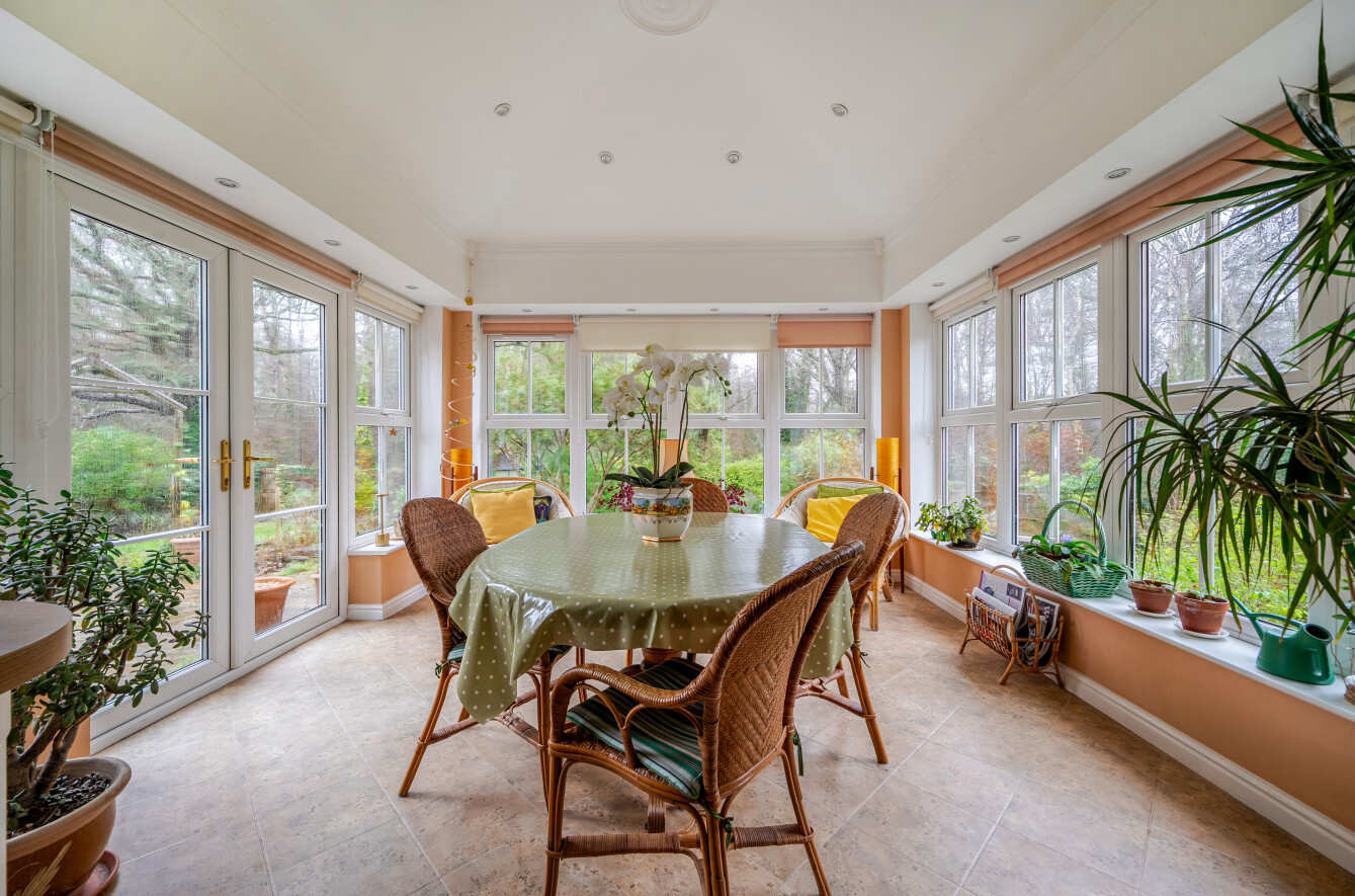 Acorn Grove, Chandler's Ford, Eastleigh, Hampshire, SO53 - Charters