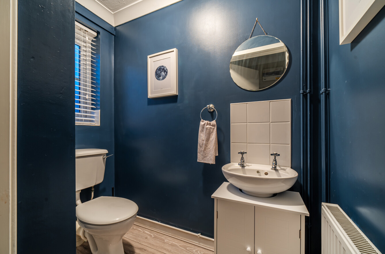 Hoddinott Road, Eastleigh, Hampshire, SO50 - Charters