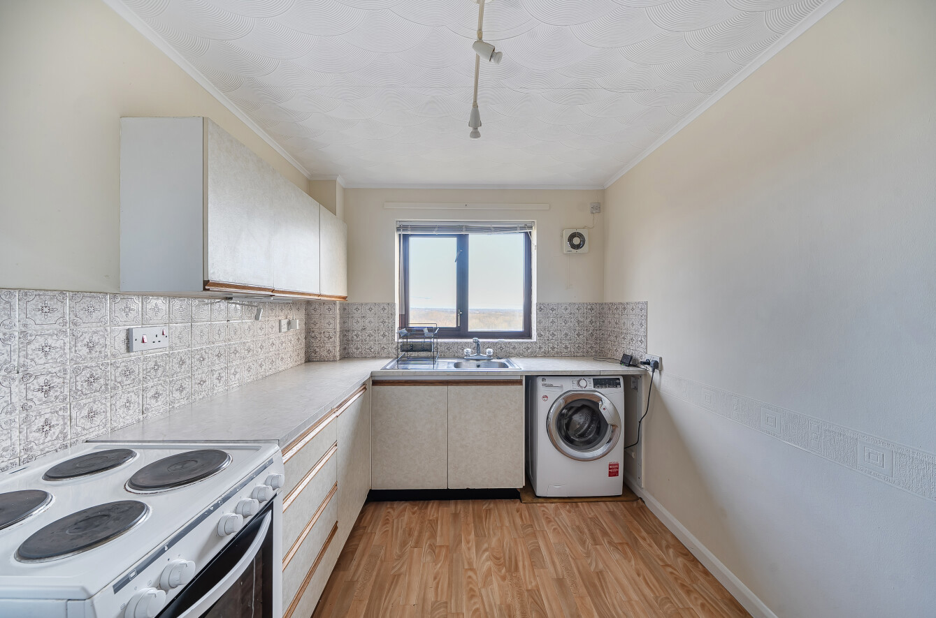 Oakhill Close, Chandler's Ford, Hampshire, SO53 - Charters