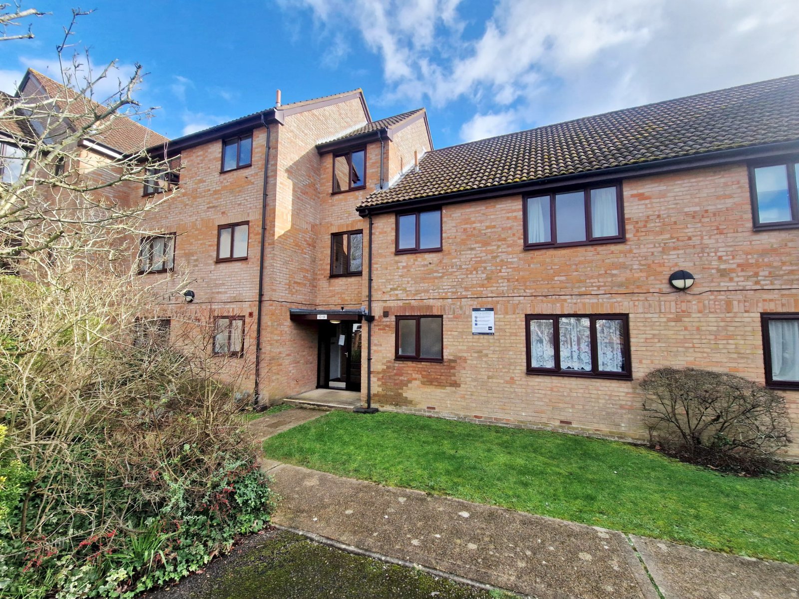 Oakhill Close, Chandler's Ford, Eastleigh, Hampshire, SO53 - Charters