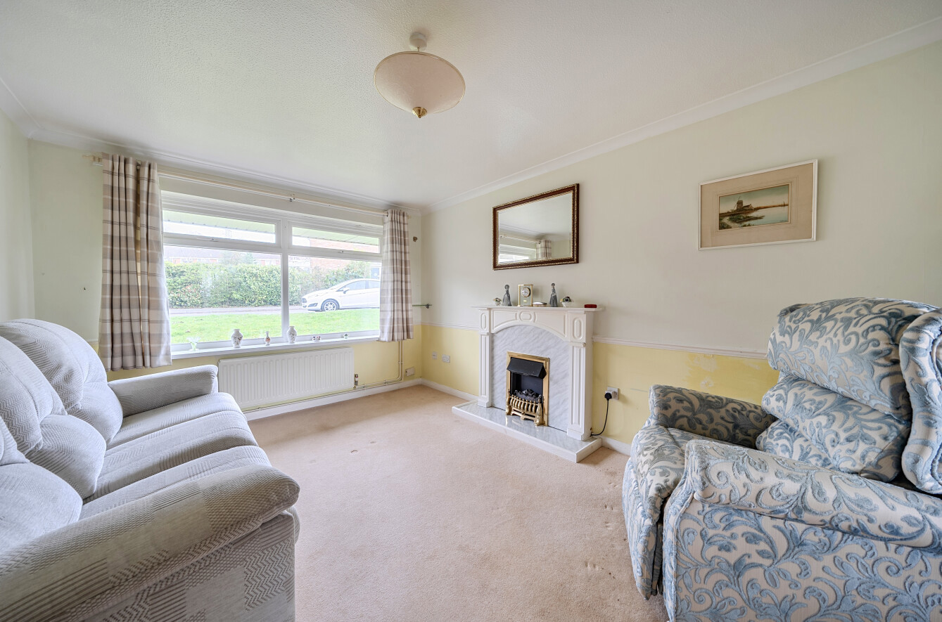 Arundel Road, Eastleigh, Hampshire, SO50 - Charters