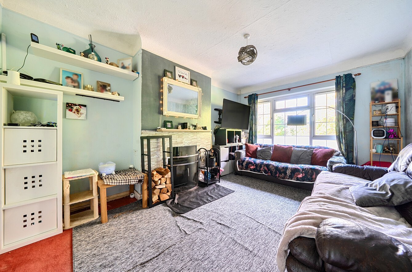 Corinthian Road, Chandler's Ford, Hampshire, SO53 Corinthian Road, Chandler's Ford, Hampshire, SO53 - Charters