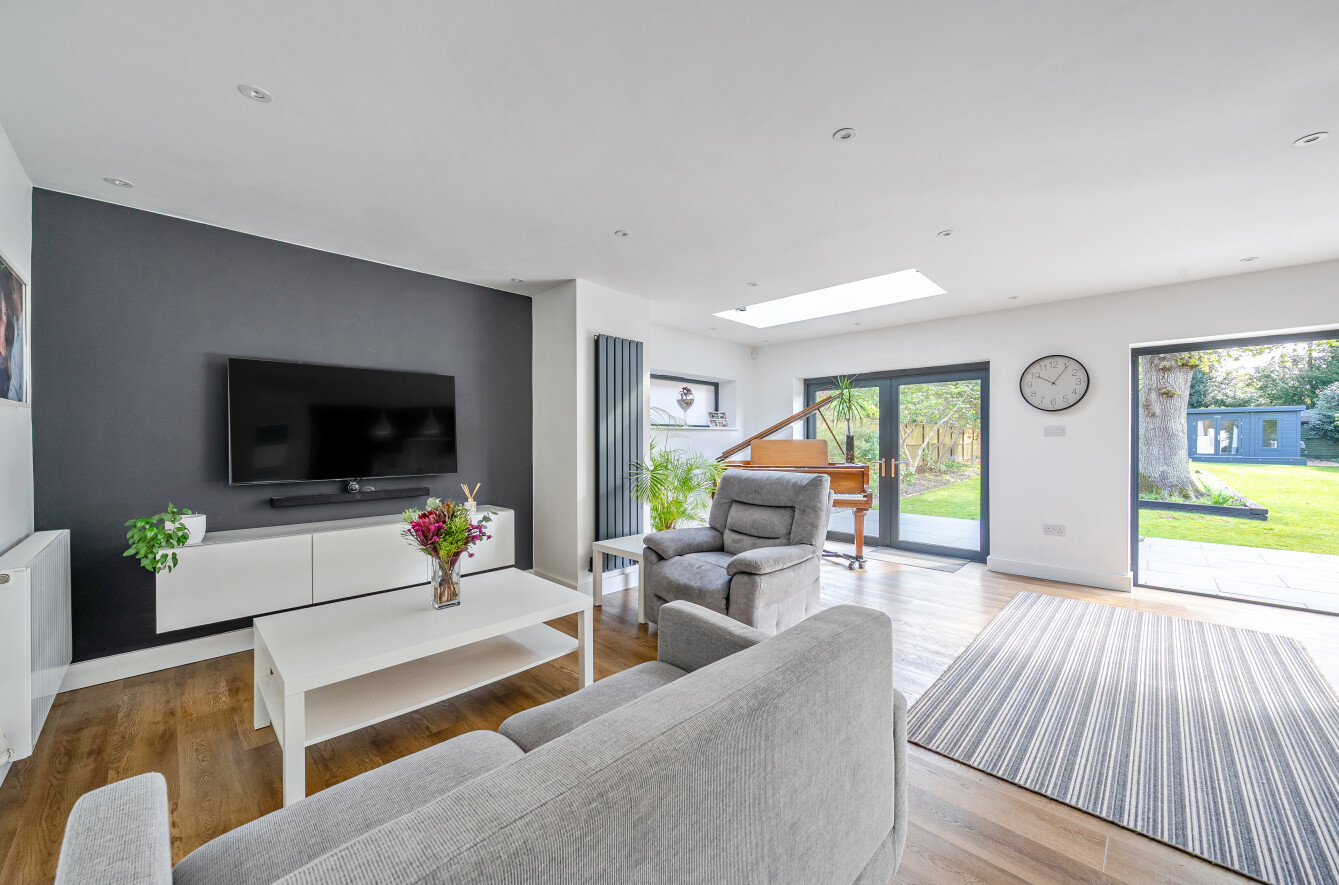 Sherwood Road, Chandler's Ford, Eastleigh, Hampshire, SO53 - Charters