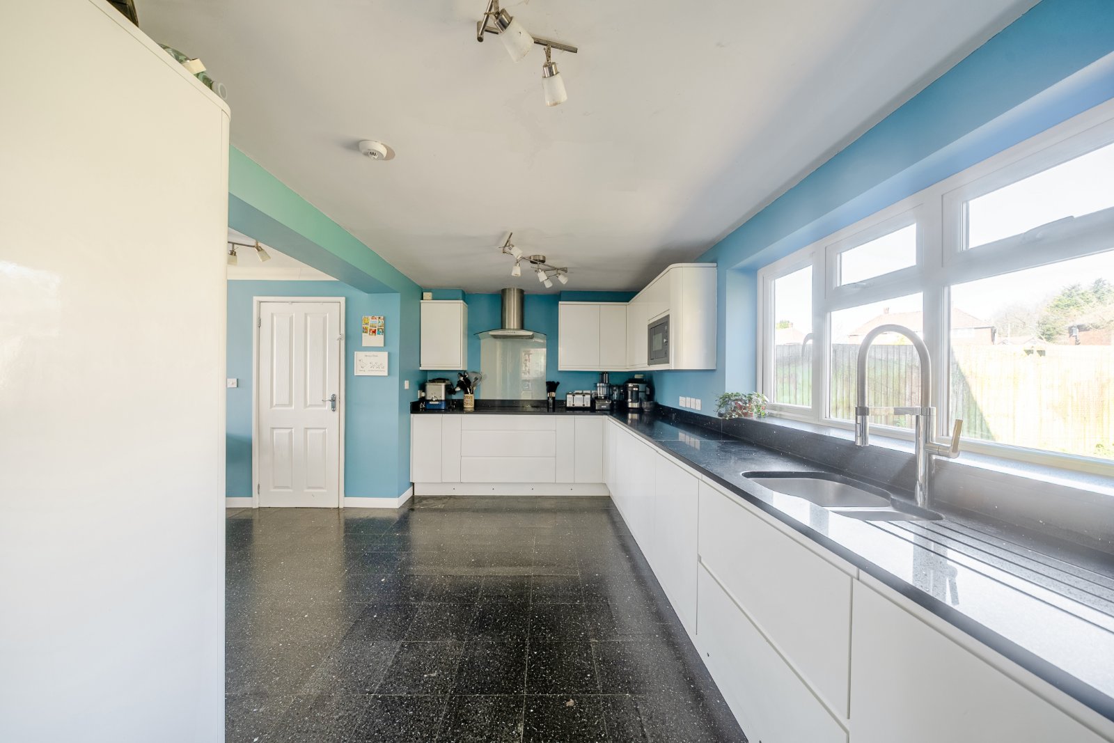 Underwood Road, Bishopstoke, Eastleigh, SO50 - Charters