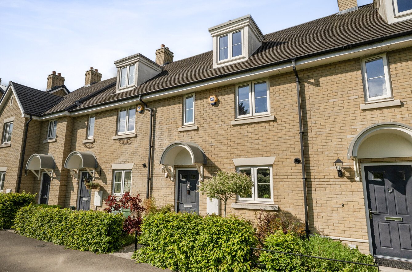 Stevens Road, Eastleigh, Hampshire, SO50 - Charters