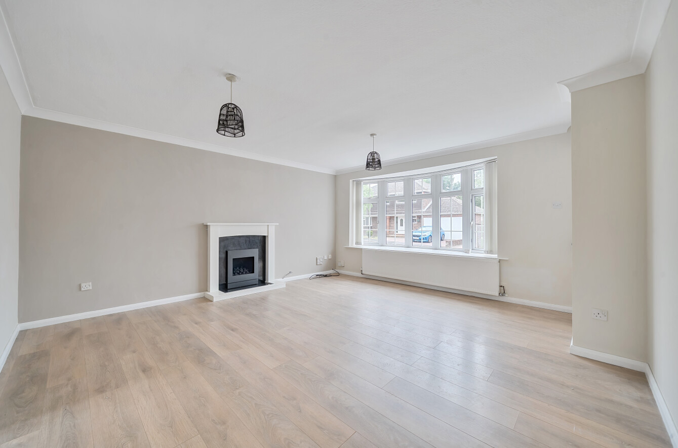 Royal Way, Waterlooville, Hampshire, PO7