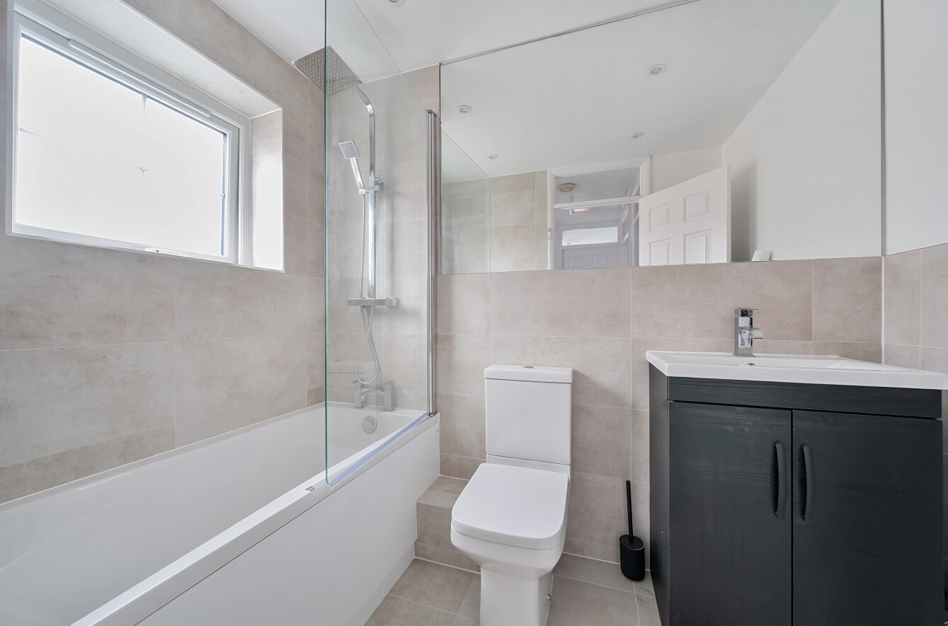Royal Way, Waterlooville, Hampshire, PO7