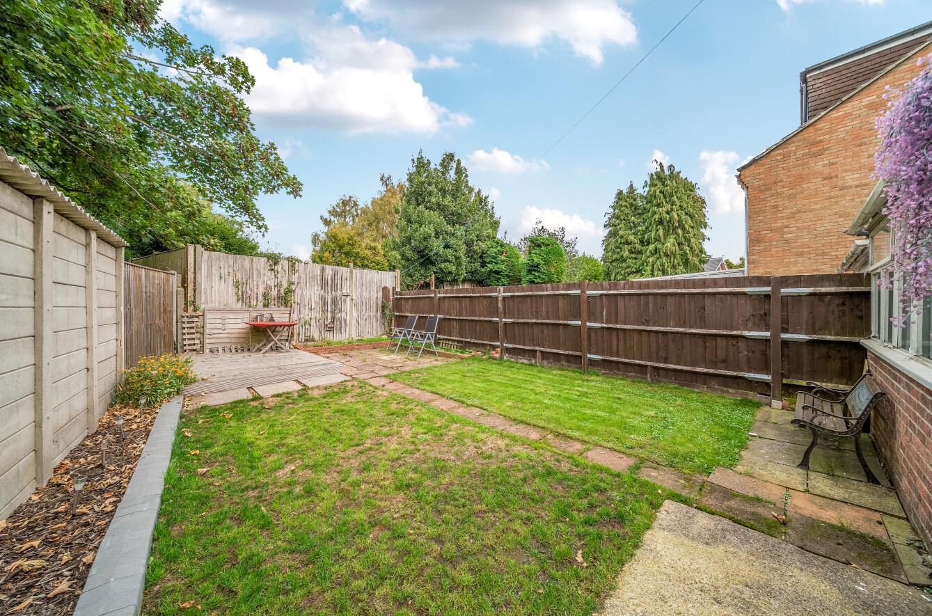 Elm Park Road, Havant, Hampshire, PO9 - Charters