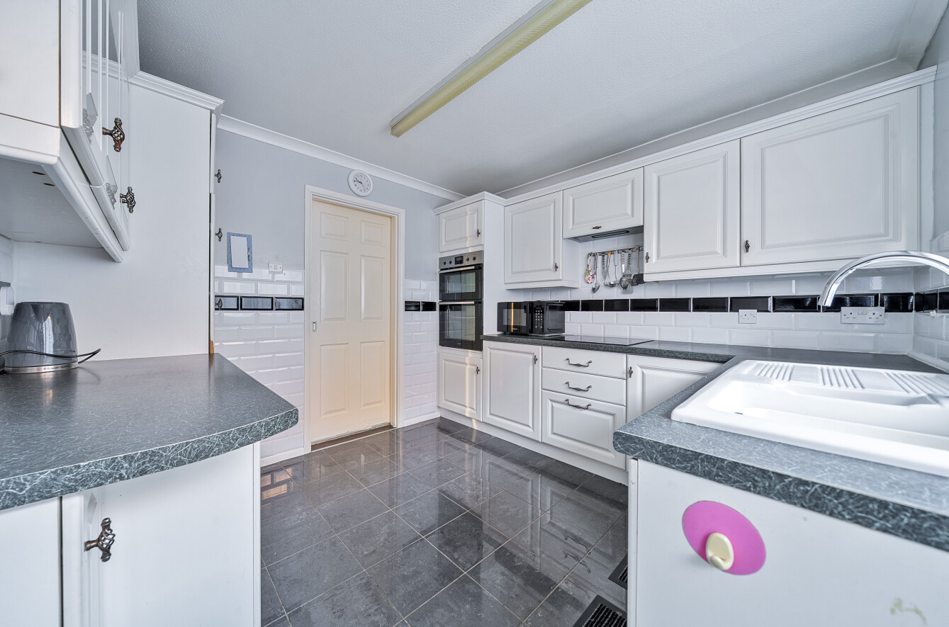 Creek Road, Hayling Island, Hampshire, PO11 - Charters