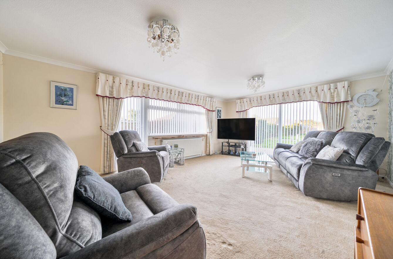 Creek Road, Hayling Island, Hampshire, PO11 - Charters