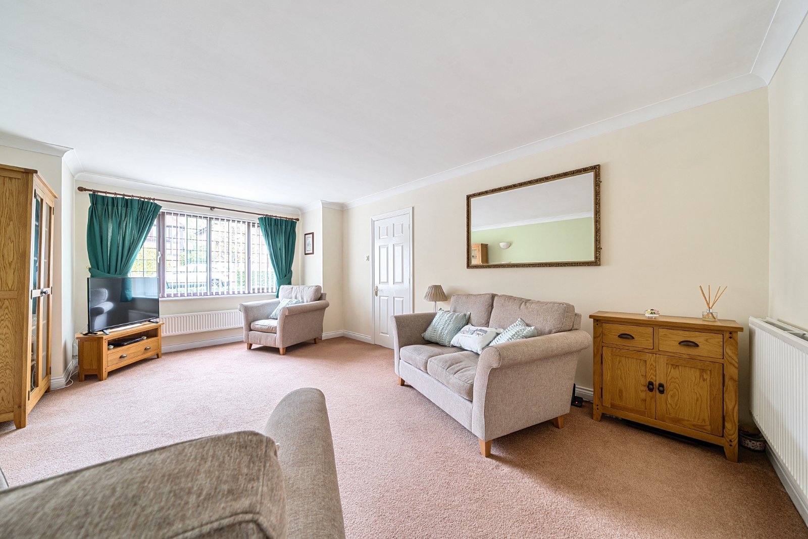 Avocet Way, Waterlooville, Hampshire, PO8 Avocet Way, Waterlooville, Hampshire, PO8 - Charters