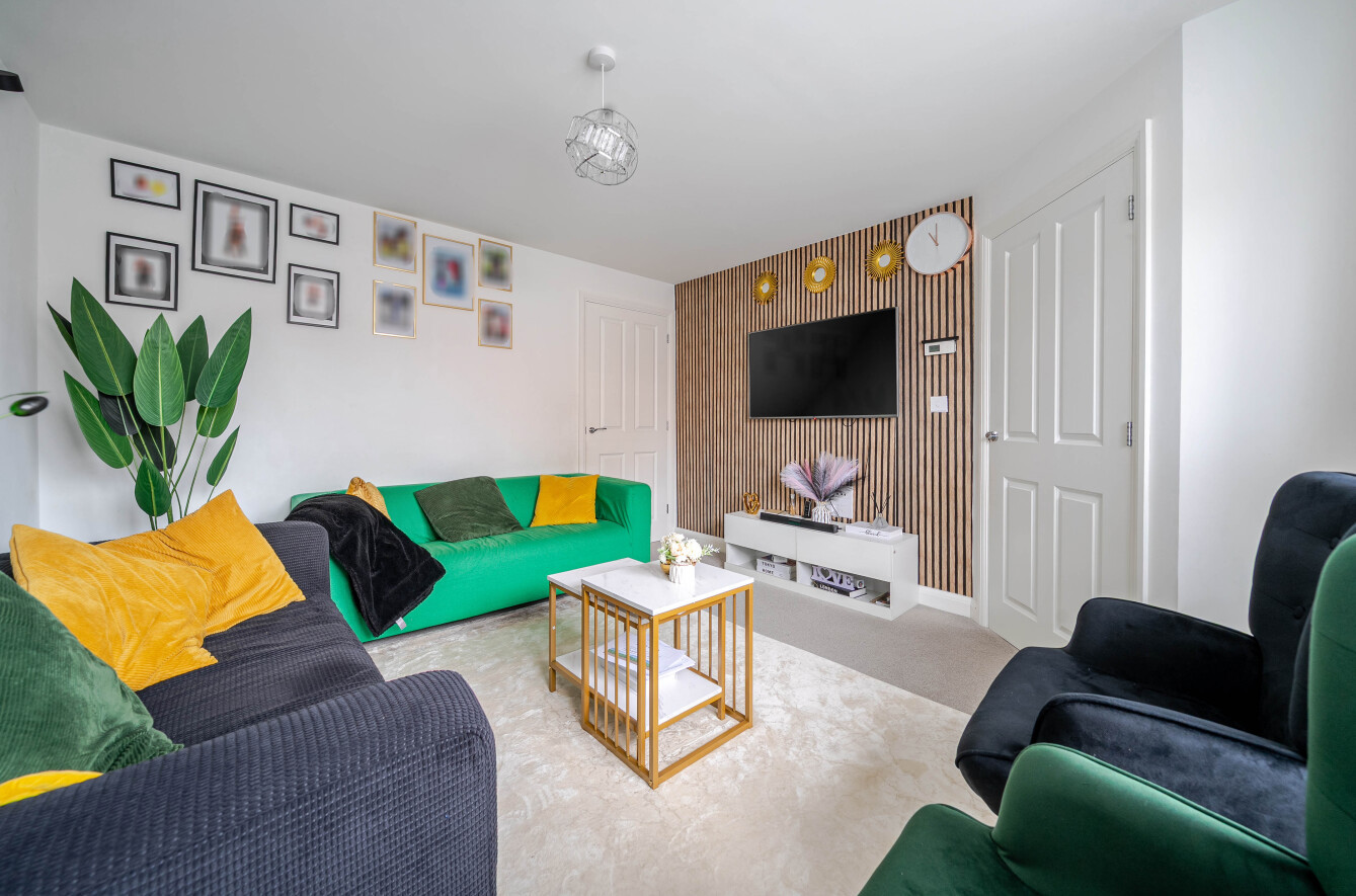 Chalk Dock Avenue, Havant, Hampshire, PO9