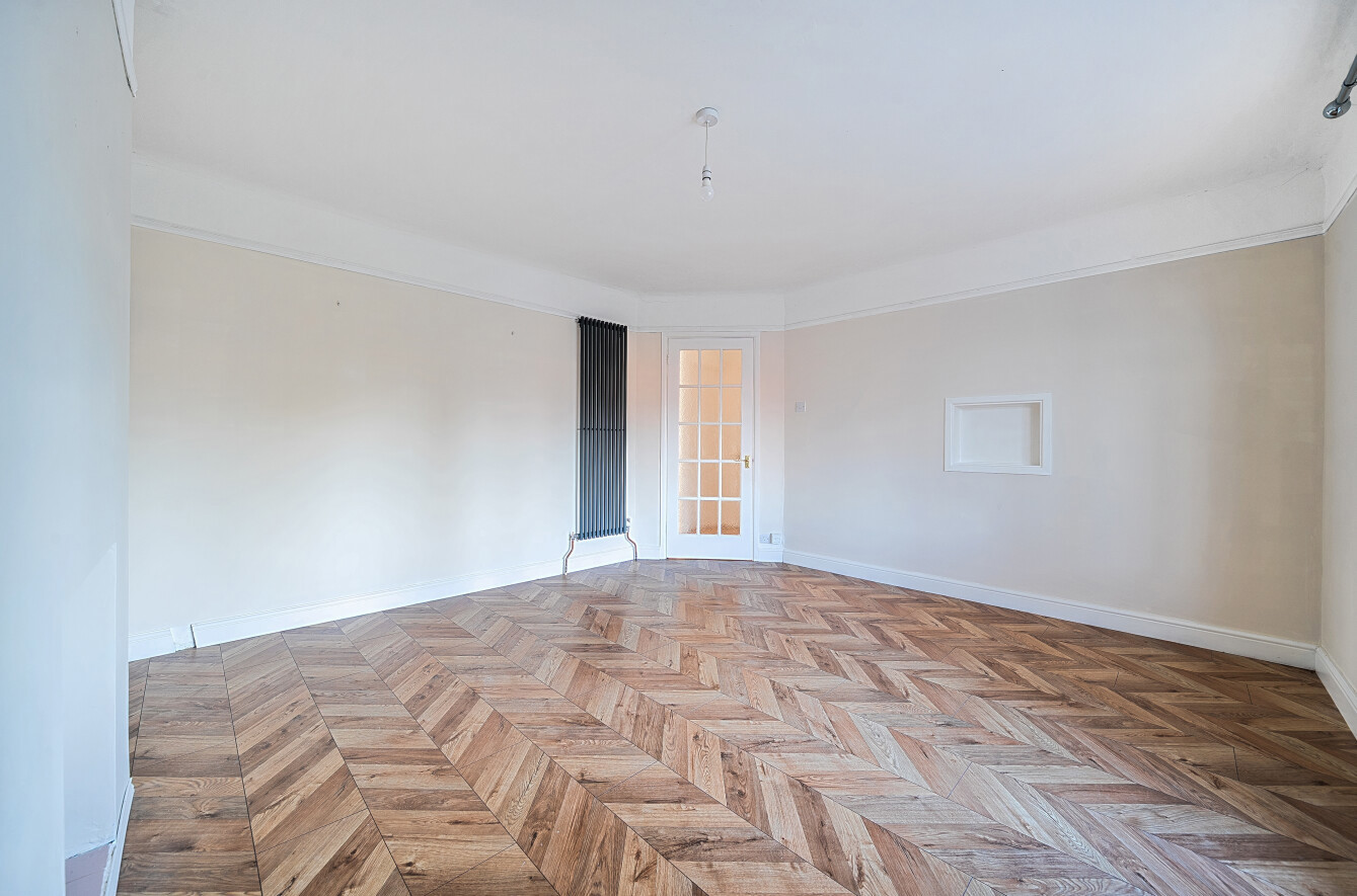 Hooks Lane, Havant, Hampshire, PO9 - Charters