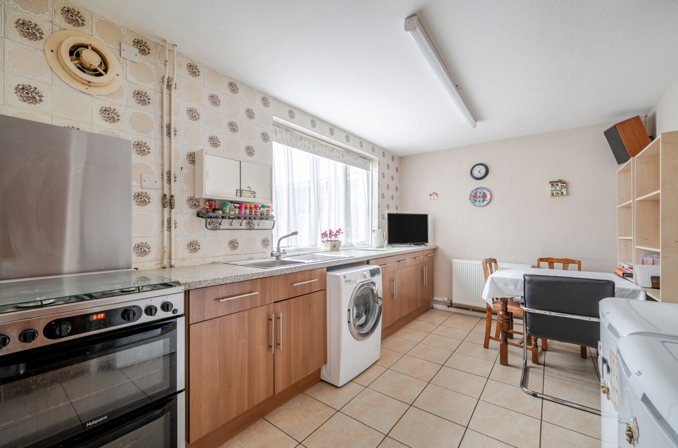 Millbrook Drive, Havant, Hampshire, PO9 - Charters