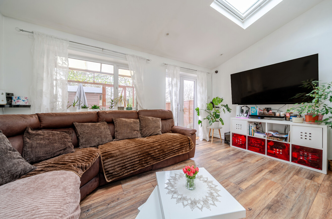 Winterslow Drive, Havant, Hampshire, PO9 - Charters