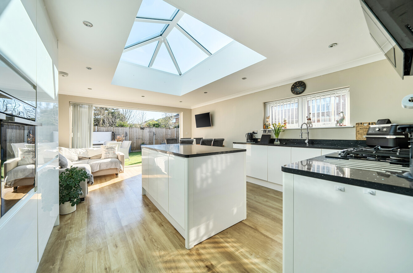 Sidlesham Close, Hayling Island, Hampshire, PO11