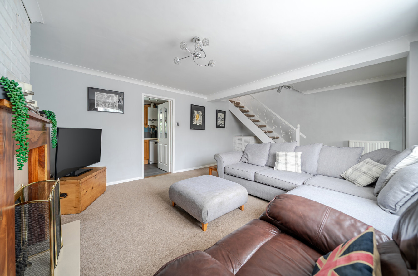 Linkenholt Way, Havant, Hampshire, PO9 - Charters