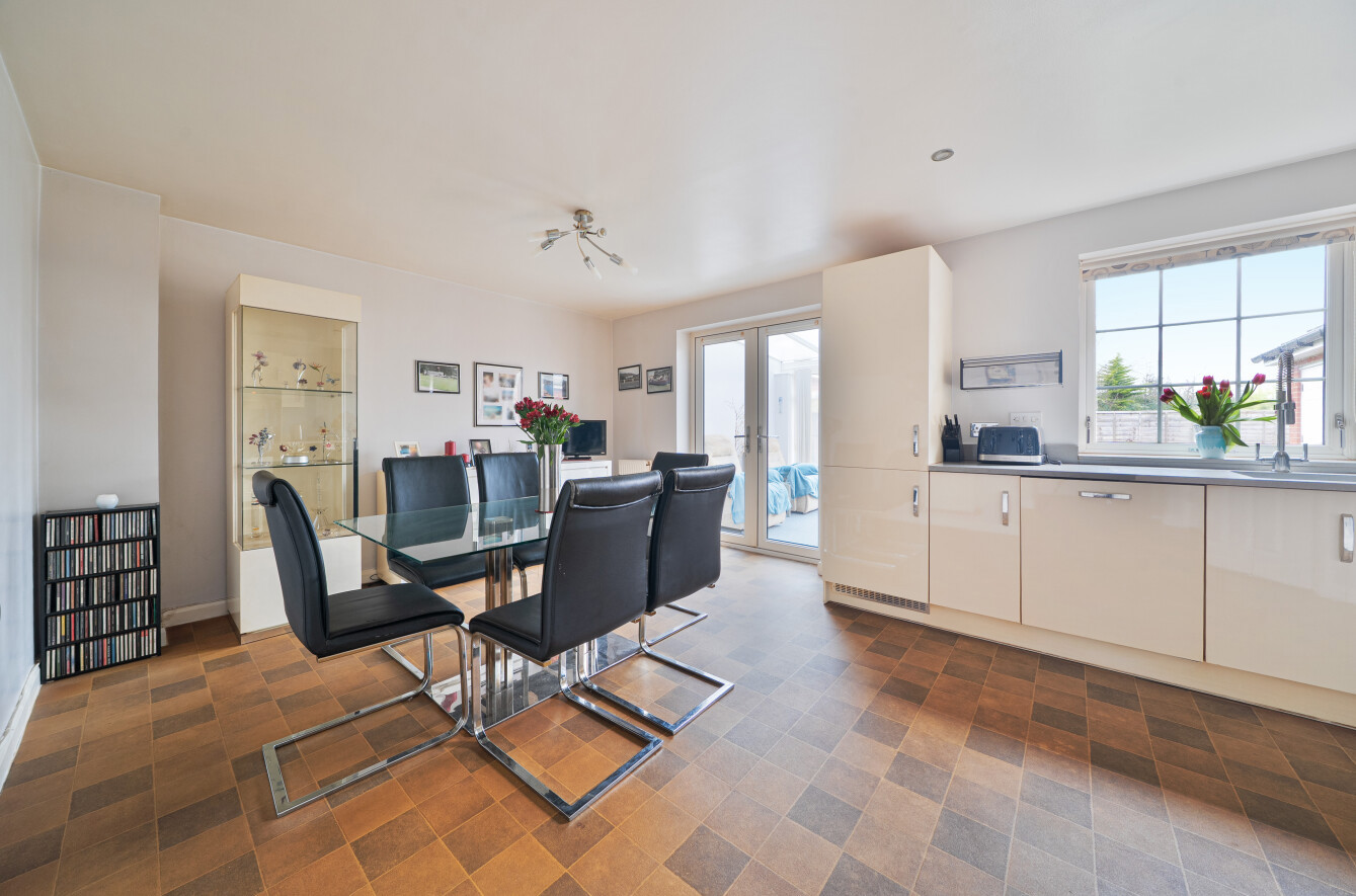 Poppy Way, Havant, Hampshire, PO9 - Charters