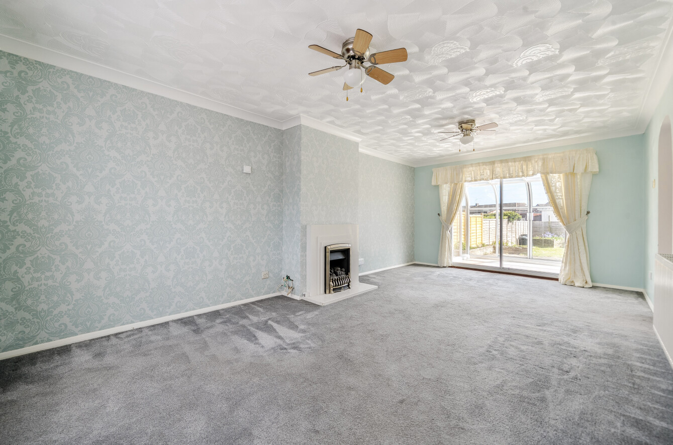 Plaitford Grove, Havant, Hampshire, PO9 - Charters