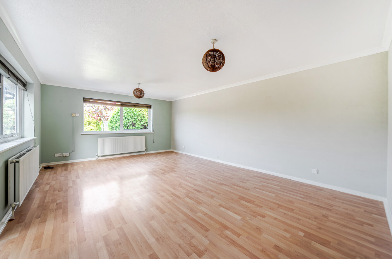 Creek Road, Hayling Island, Hampshire, PO11 - Charters