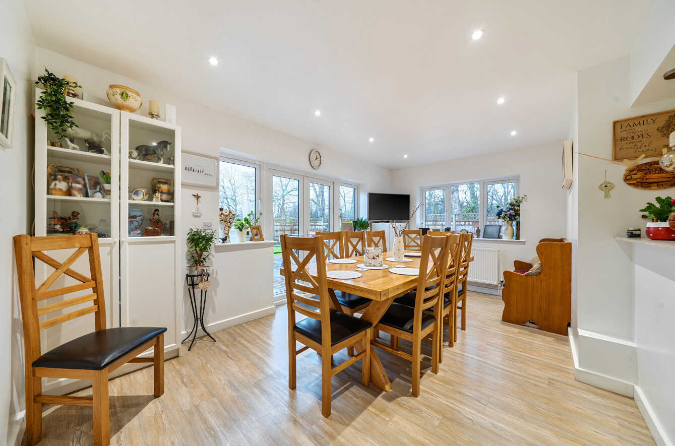 Segensworth Road, Titchfield Park, Hampshire, PO15