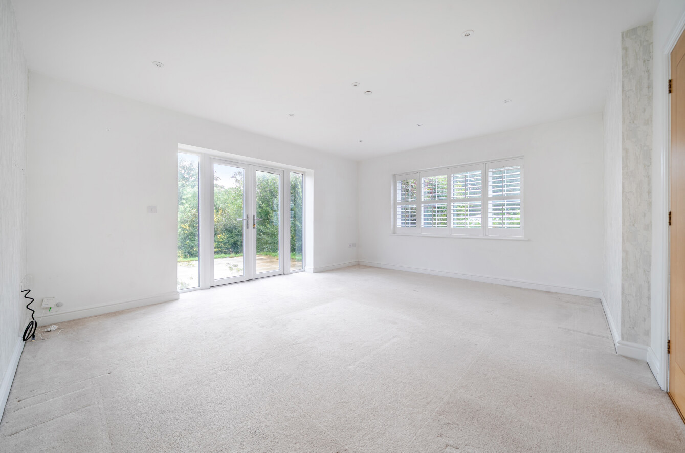 Wildwood Close, Titchfield Common, Hampshire, PO14 - Charters