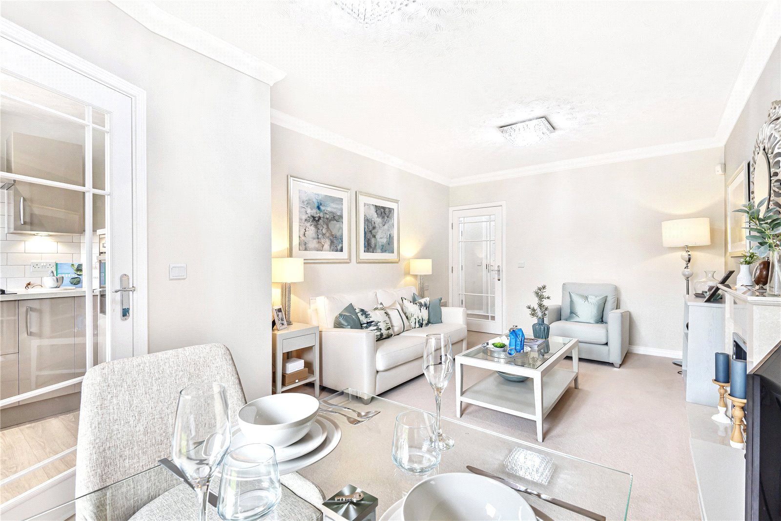 Botley Road, Park Gate, SO31