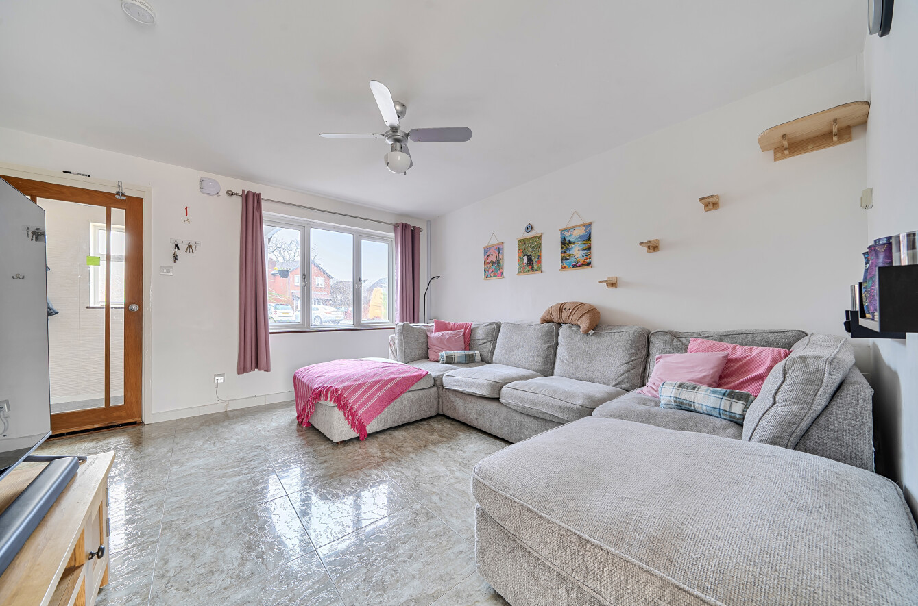 Penhale Gardens, Titchfield Common, Hampshire, PO14