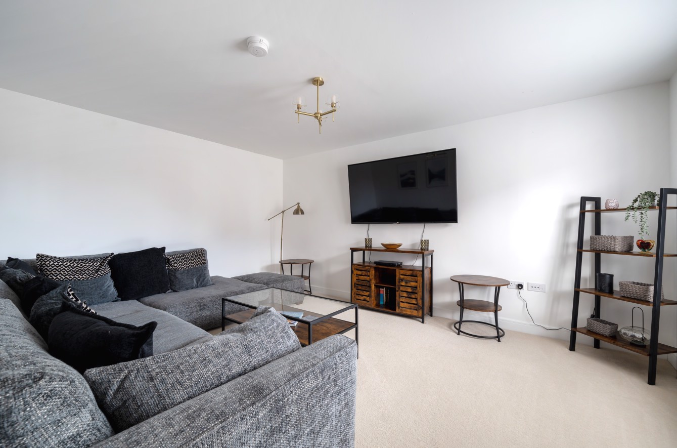 Brunel Way, Whiteley, Hampshire, PO15