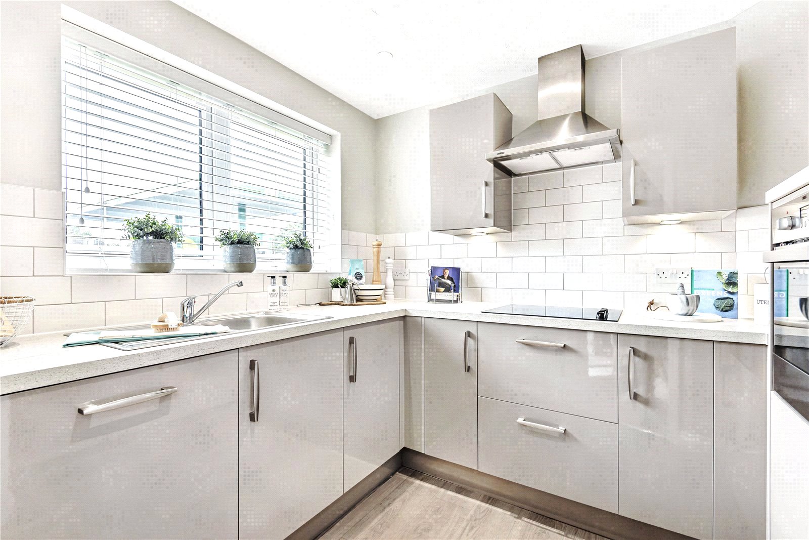 Botley Road, Park Gate, SO31