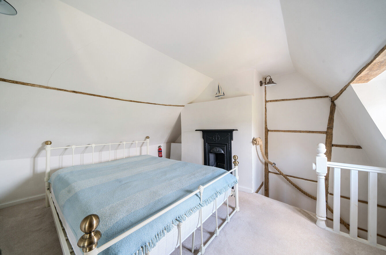 Swanwick Shore Road, Swanwick, Hampshire, SO31