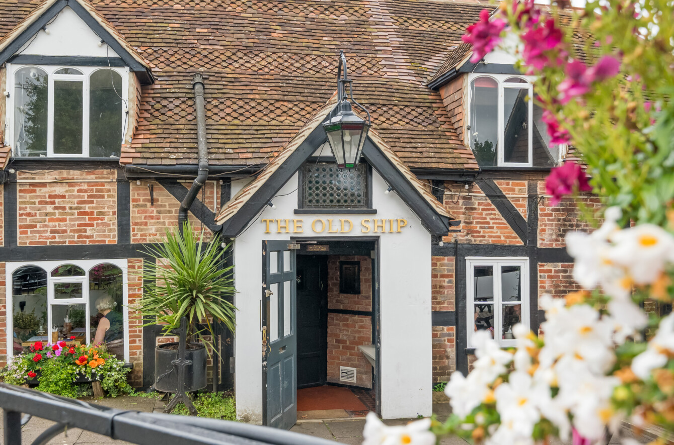 Swanwick Shore Road, Swanwick, Hampshire, SO31