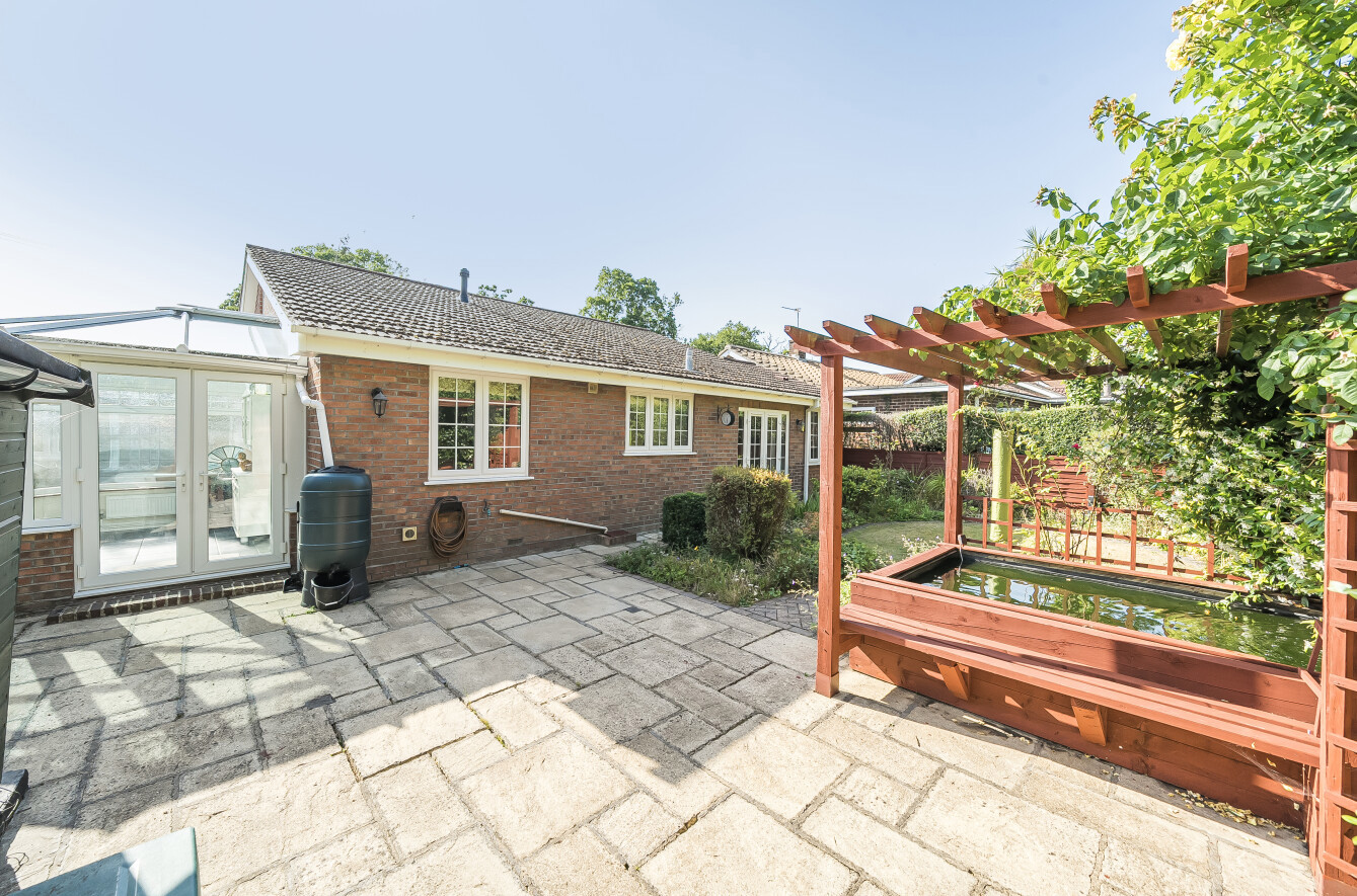 Titchfield Park Road, Titchfield Park, Hampshire, PO15