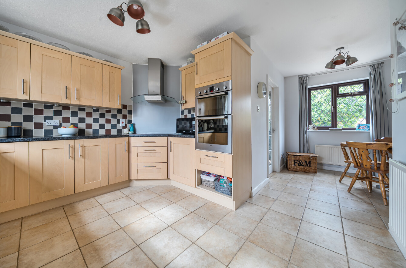 Hazel Grove, Locks Heath, Hampshire, SO31 - Charters