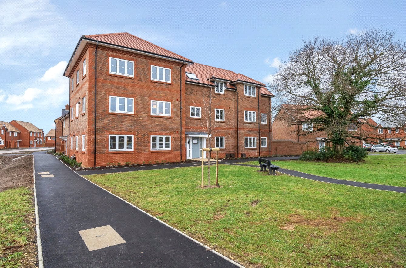 Rivercross, Phoenix Drive, Warsash, Hampshire, SO31