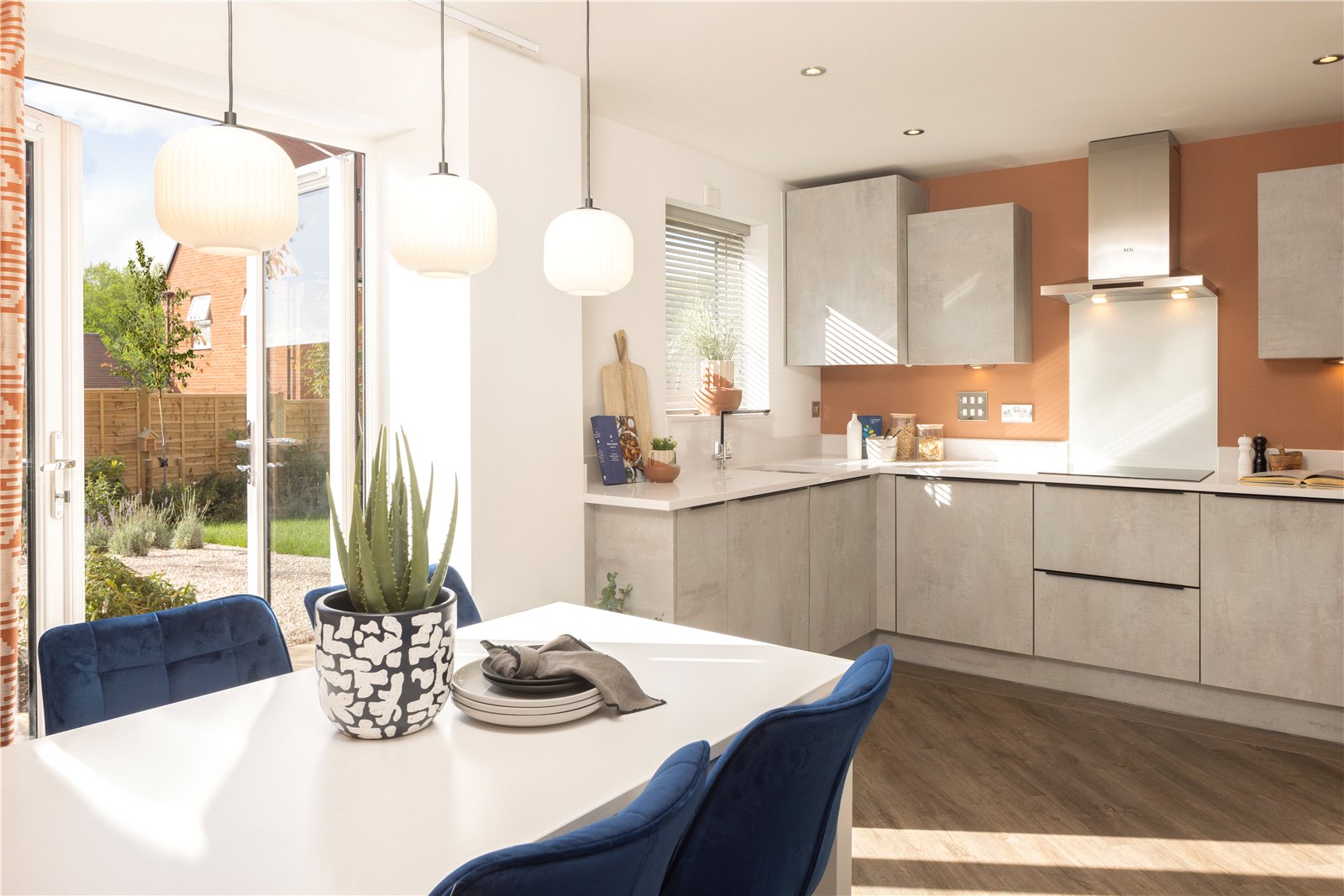 Forest Walk, Curbridge, Southampton, Hampshire, SO30