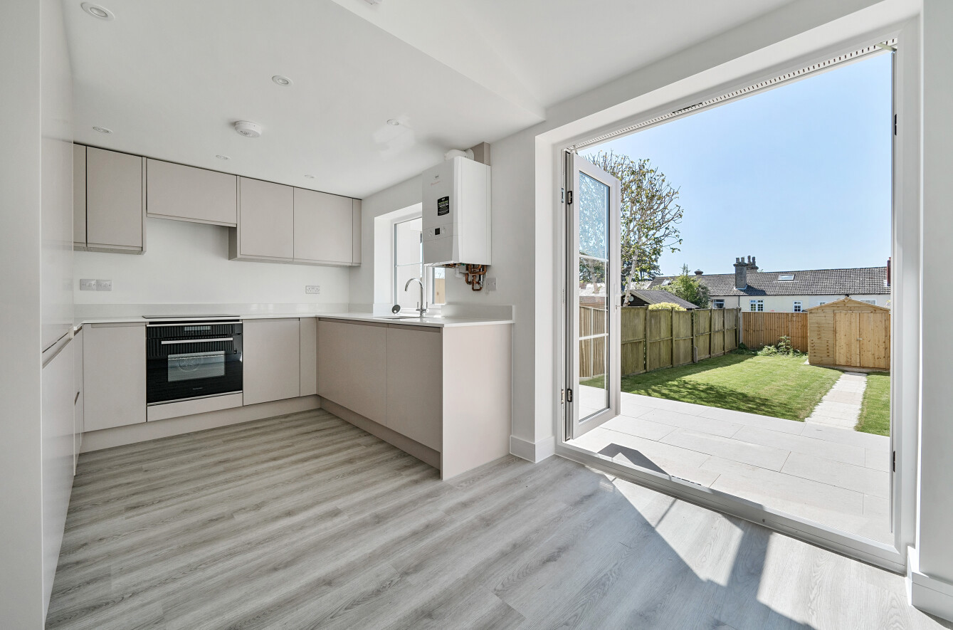 New Road, Netley Abbey, Southampton, Hampshire, SO31