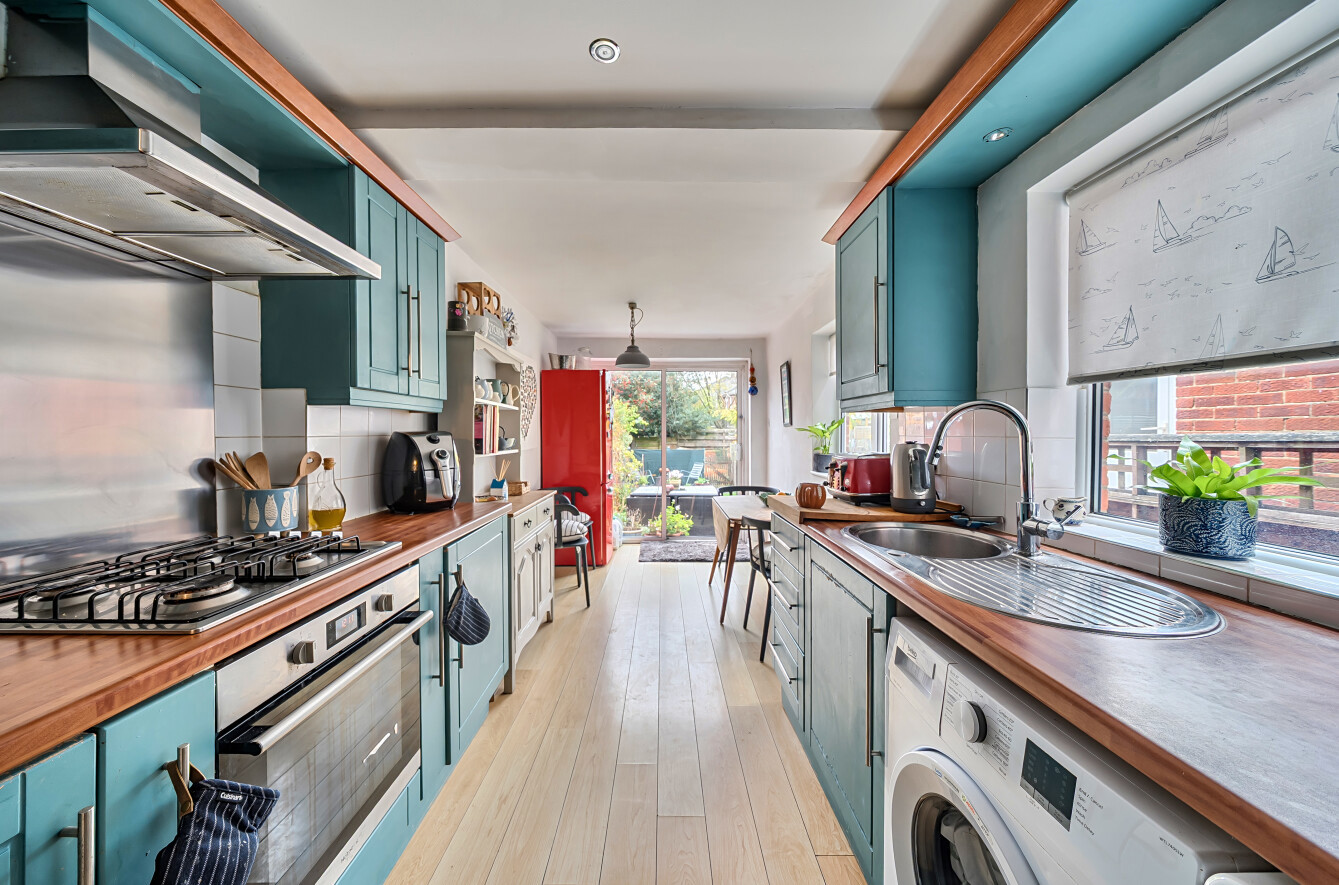 New Road, Netley Abbey, Southampton, Hampshire, SO31