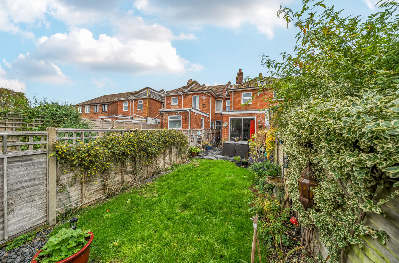 New Road, Netley Abbey, Southampton, Hampshire, SO31