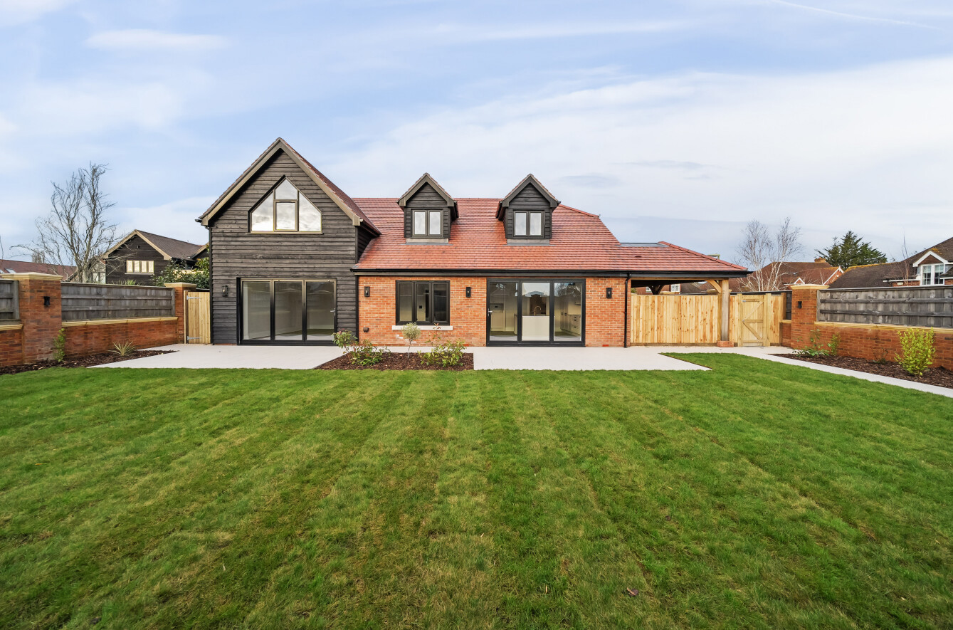 Broadleaf, Botley Road, Burridge, Hampshire, SO31
