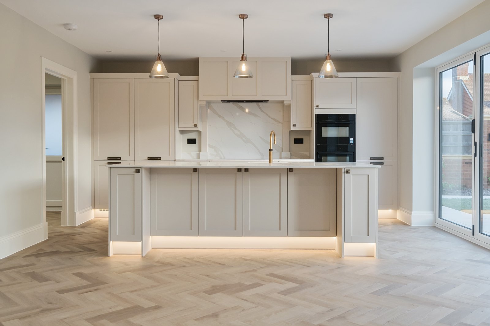 Broadleaf, Botley Road, Burridge, Hampshire, SO31