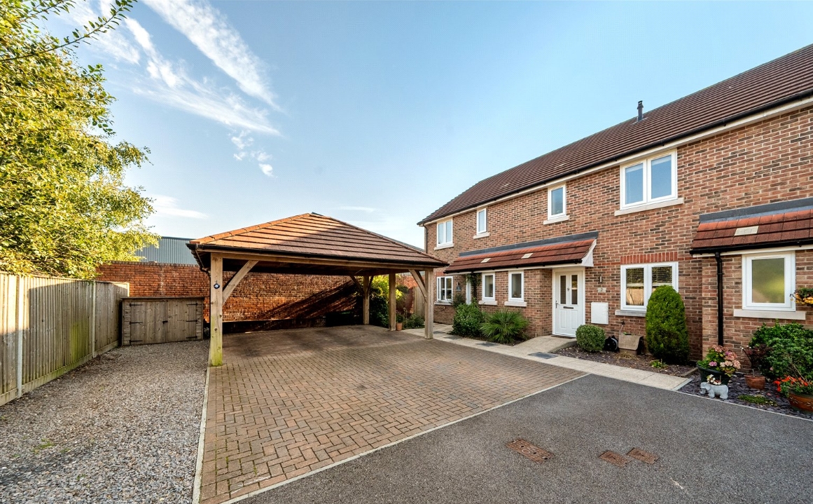 The Willows, Park Gate, Southampton, Hampshire, SO31