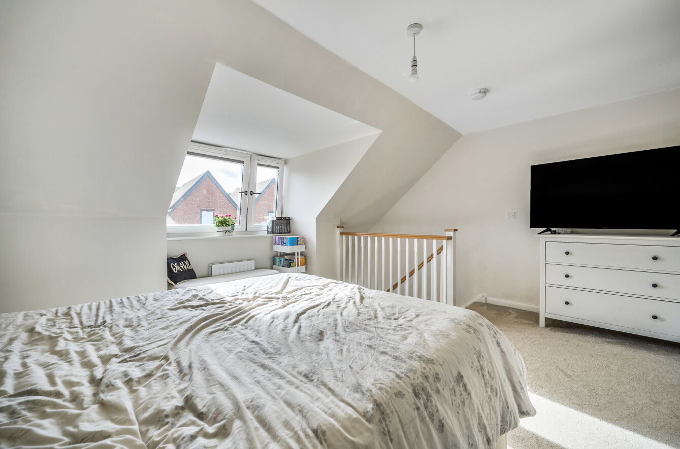 Curbridge Way, Curbridge, Hampshire, SO30