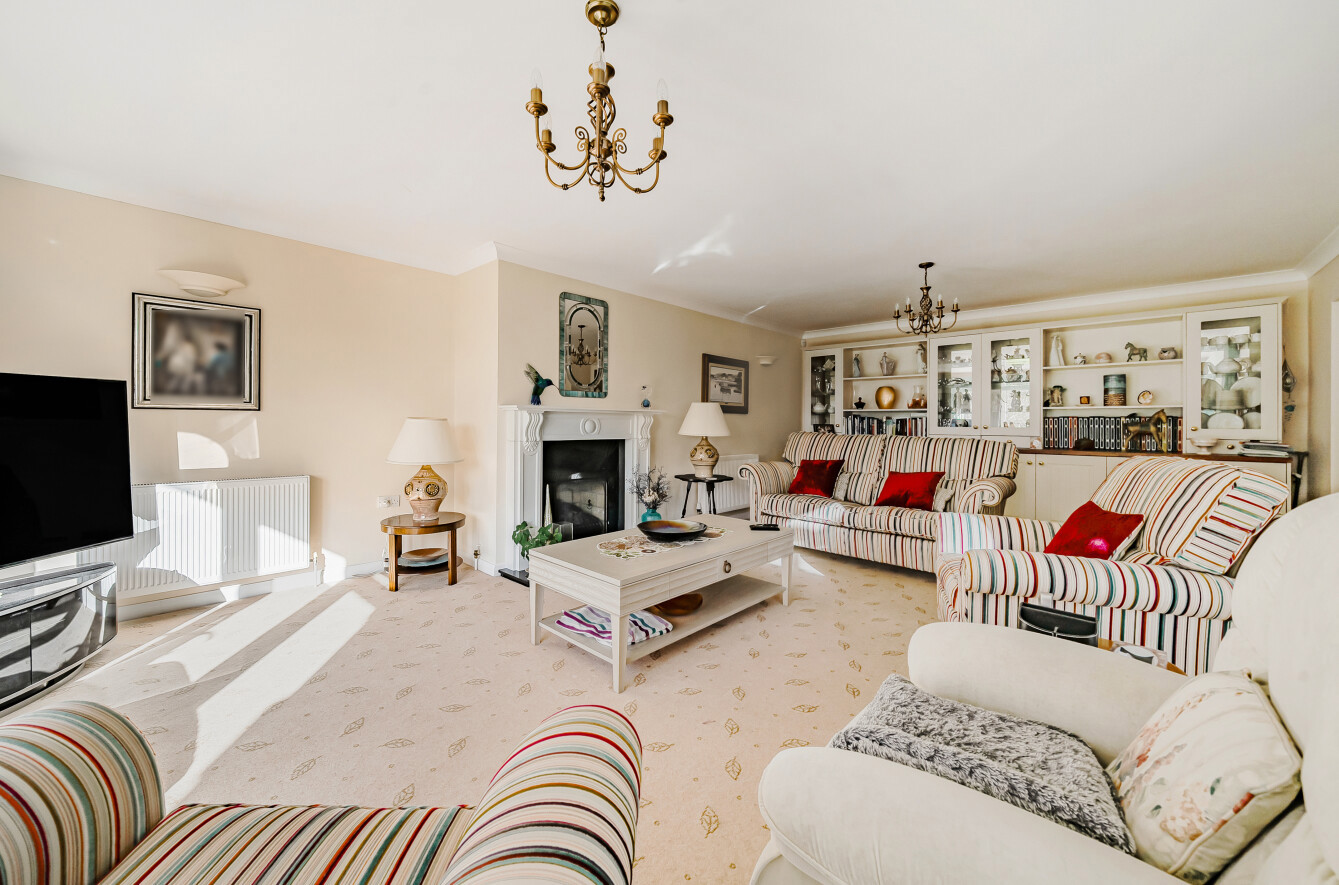 Holly Hill Lane, Sarisbury Green, Hampshire, SO31