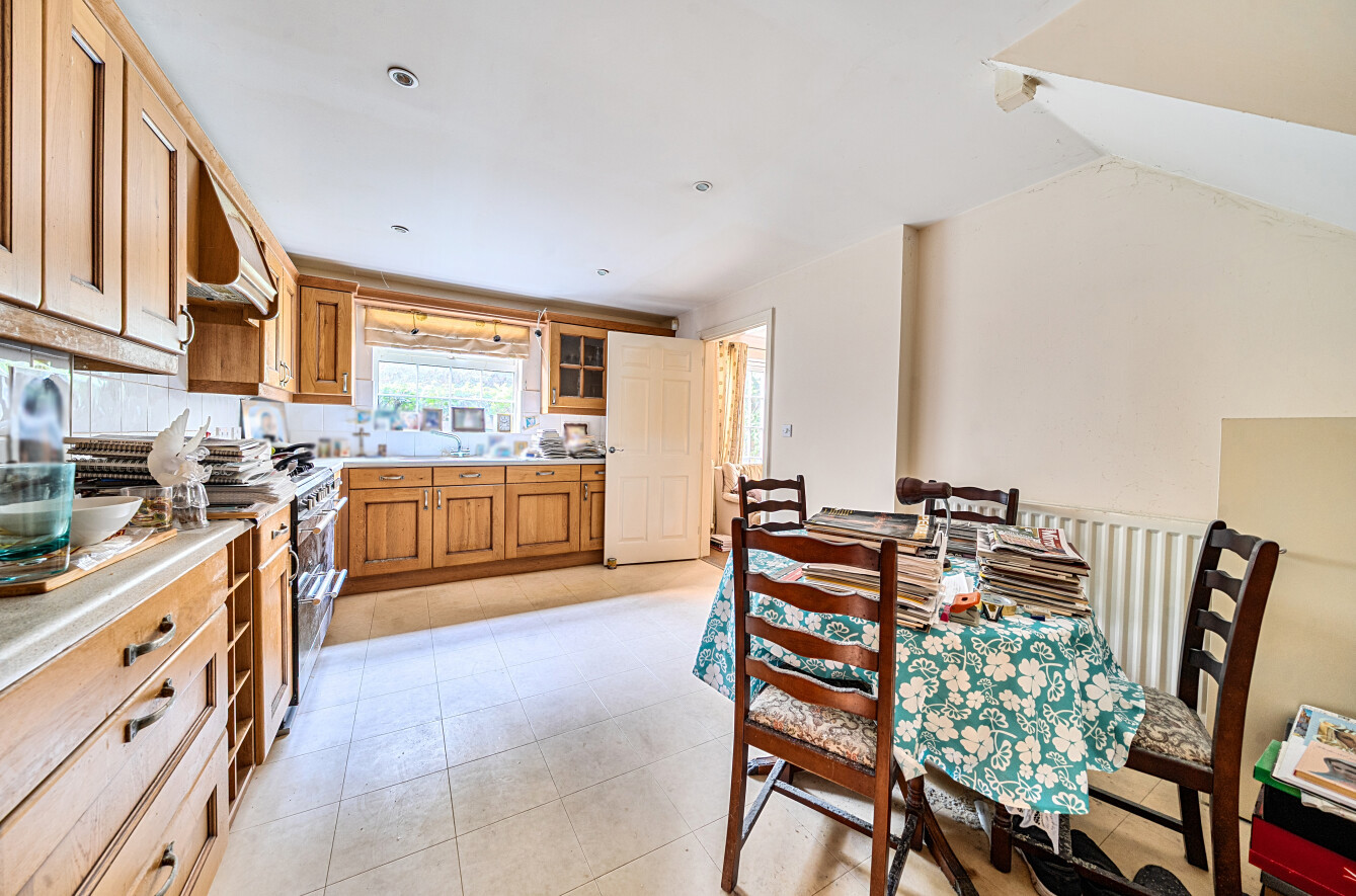 Titchfield Park Road, Titchfield Park, Hampshire, PO15