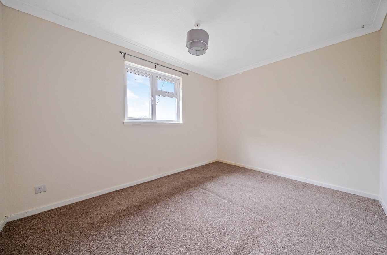 Harrier Close, Lee-on-the-Solent, Hampshire, PO13