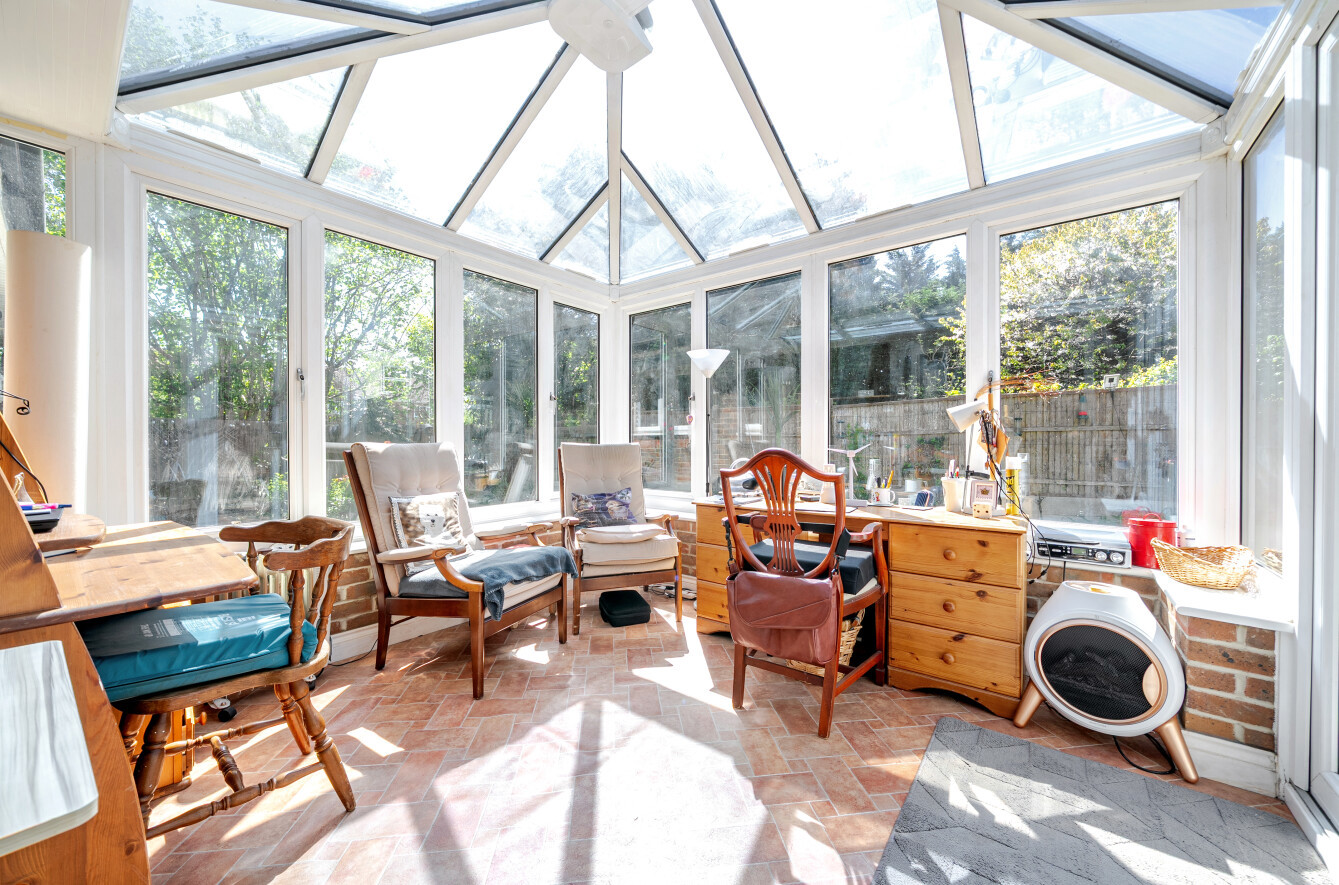 Locks Road, Locks Heath, Southampton, Hampshire, SO31