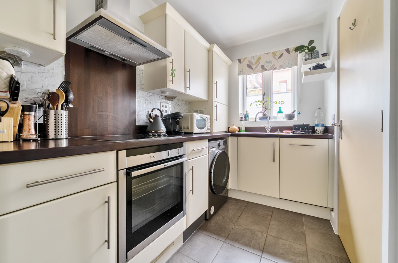 Grevillea Avenue, Titchfield Park, Hampshire, PO15