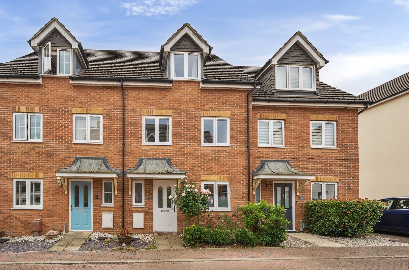 Jerome Street, Whiteley, Fareham, Hampshire, PO15 - Charters