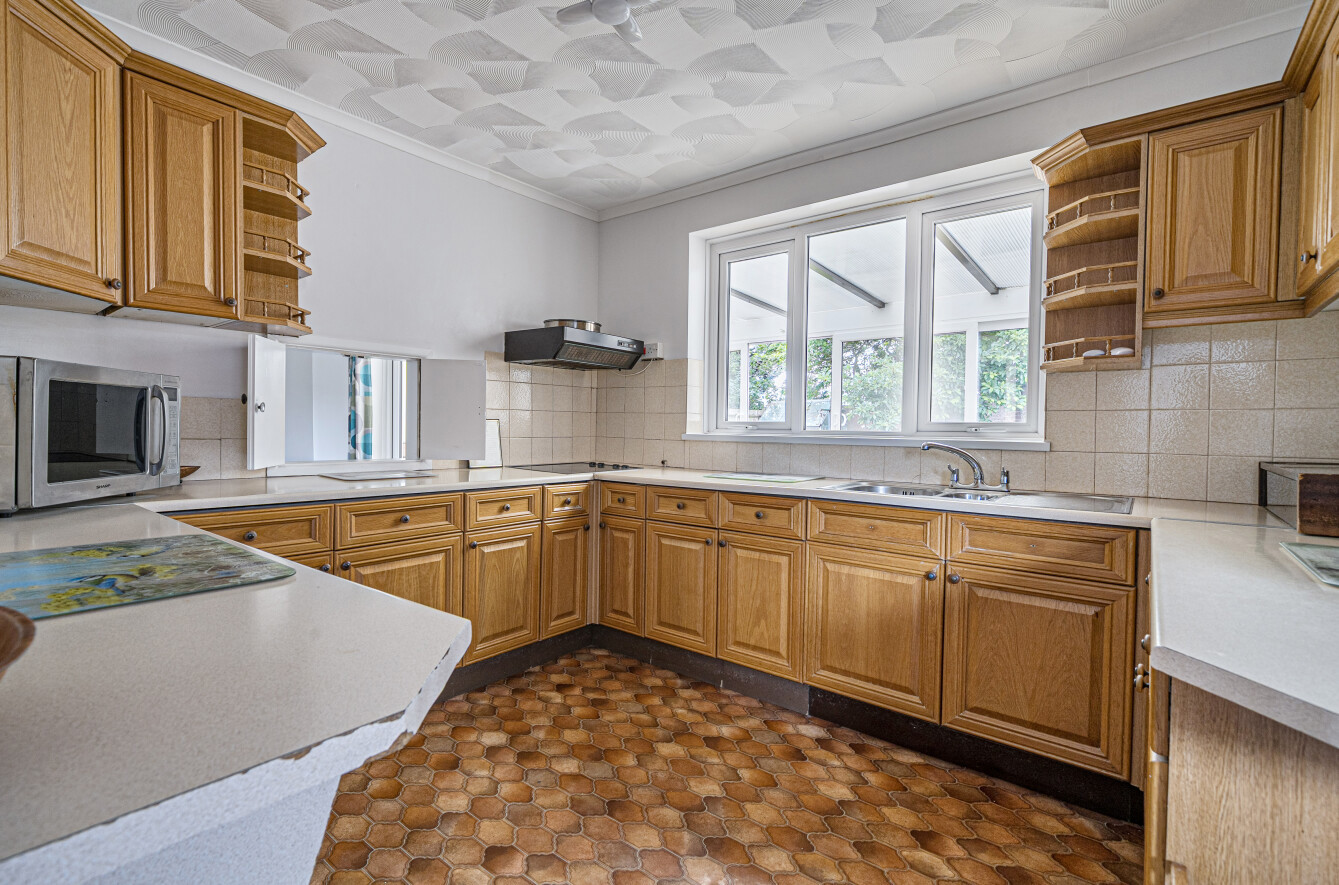 Cyprus Road, Titchfield Common, Hampshire, PO14 - Charters